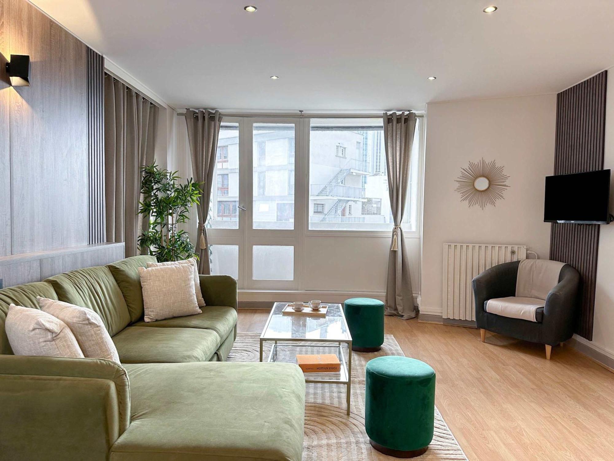 Spacious & Luxurious Flat In Montparnasse Appartement Parijs